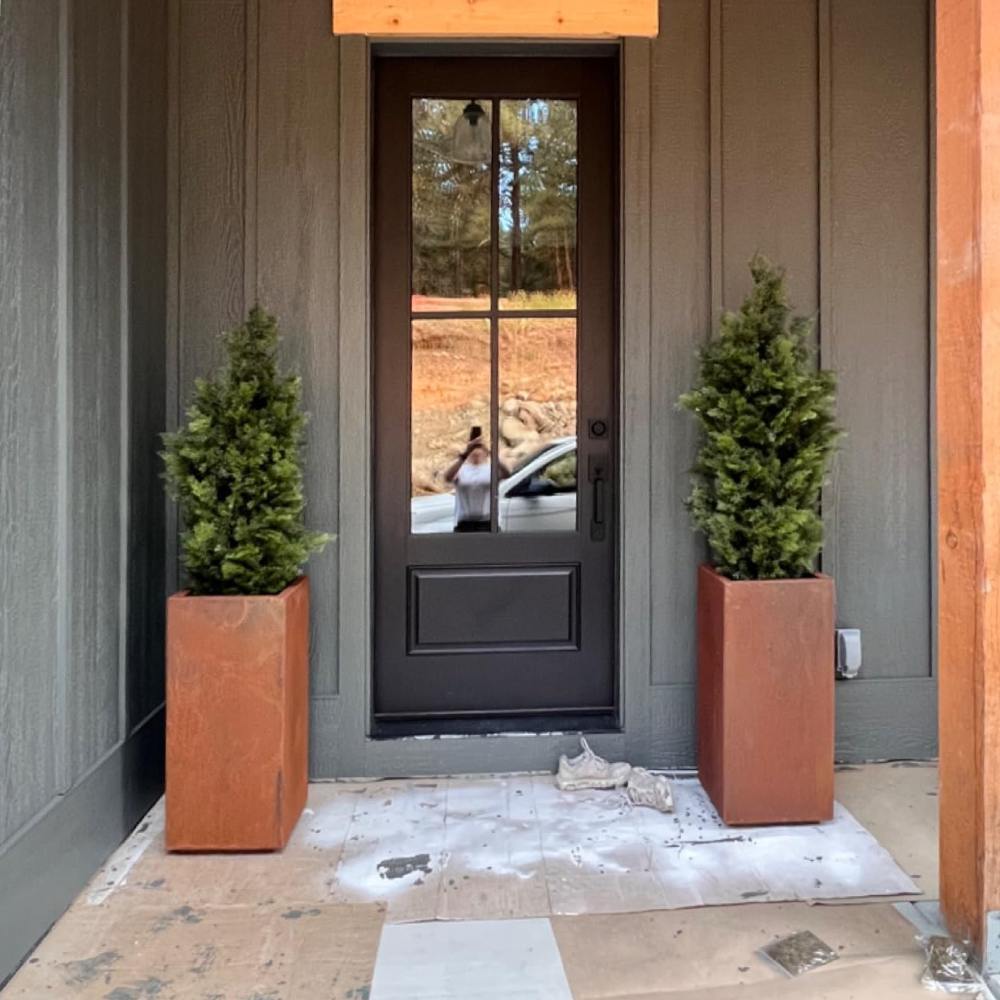 Metal Planters: image 8